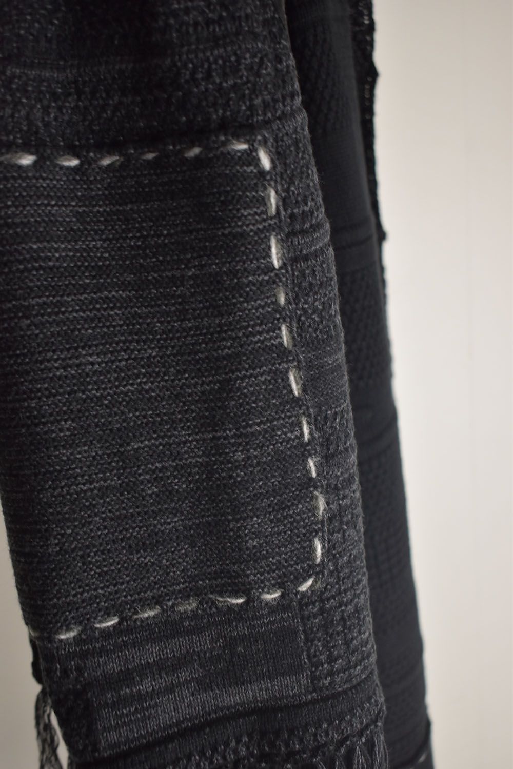 Cotton Cashmere Crust Patch Knit Long Stole "Charcoal x Black" / コットンカシミヤクラストパッチニットロングストール"チャコール×ブラック"