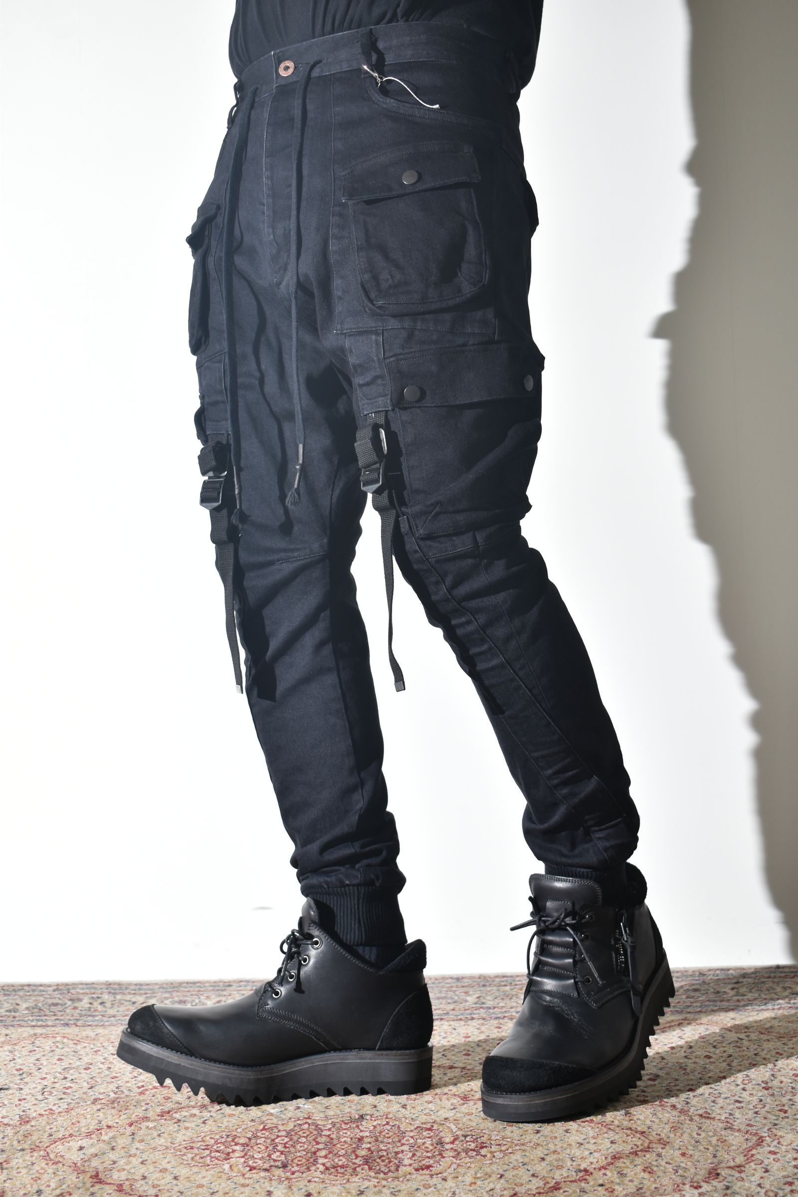 Stretch Denim Belt-Adjustable Cargo Jogger Pants"Black" / ストレッチデニムベルトアジャストカーゴジョグパンツ"ブラック"