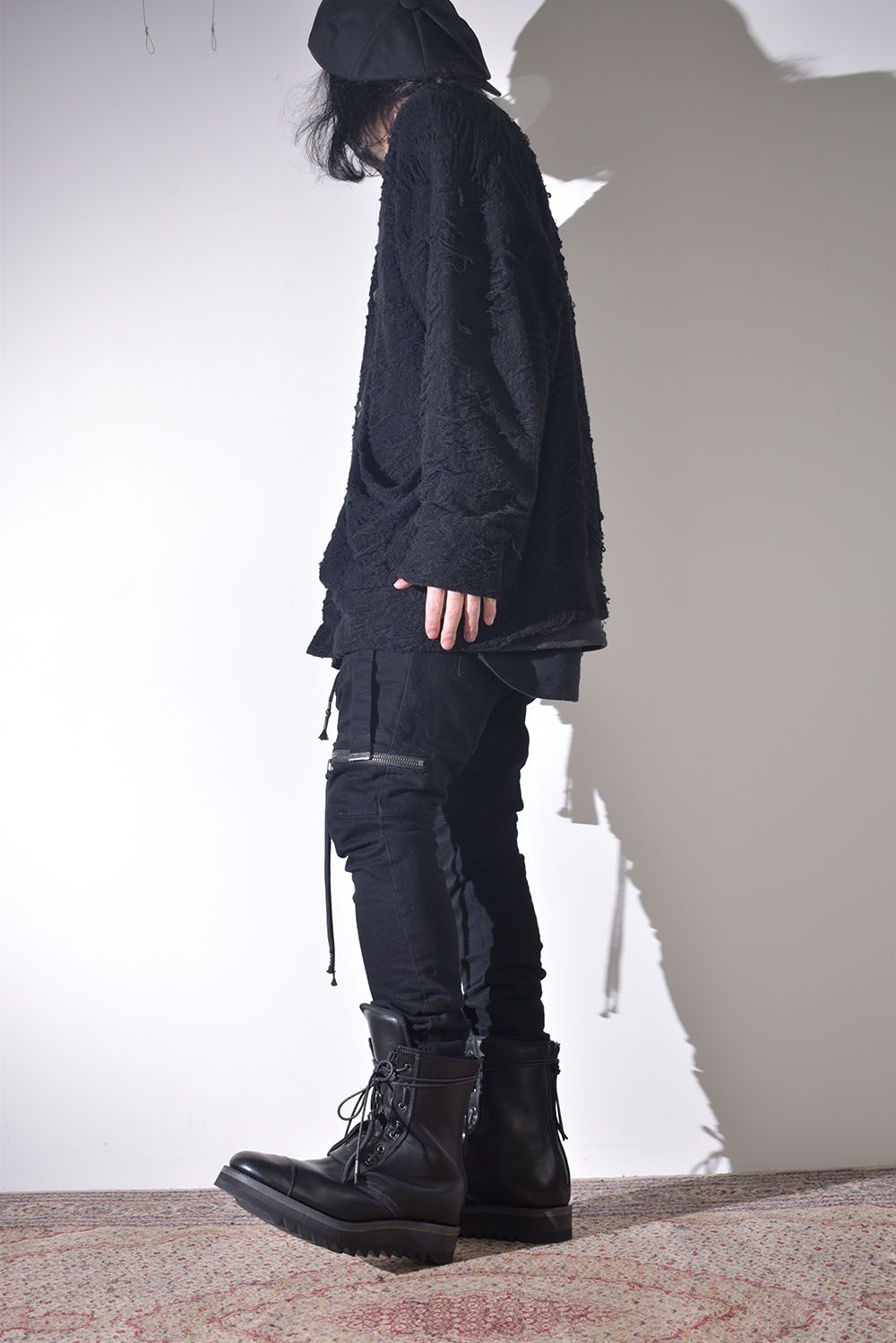 プラスカーディガンで冬仕様