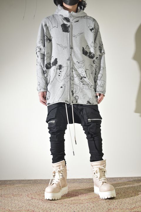 春夏らしいカジュアルミックス