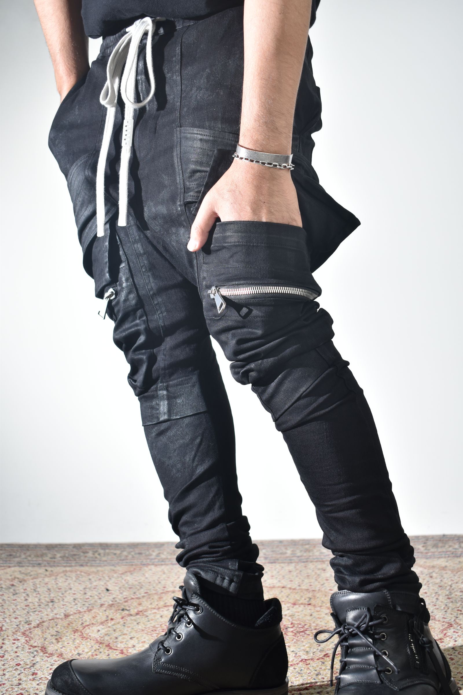Strtch Denim Coatiing Cargo Sarouel Skinny"Black" / ストレッチデニムコーティングカーゴサルエルスキニー"ブラック"