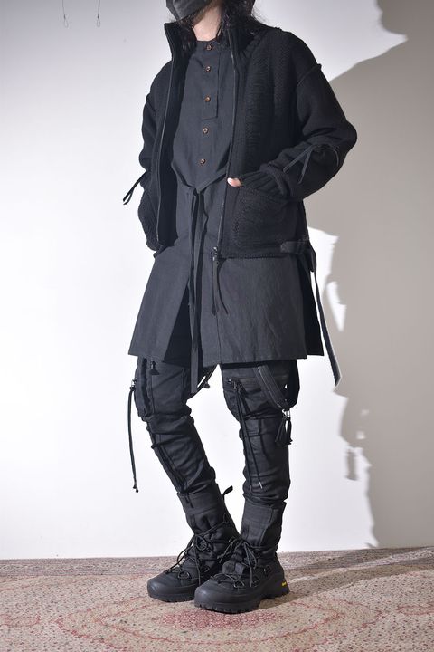 冬のニットジャケットスタイル