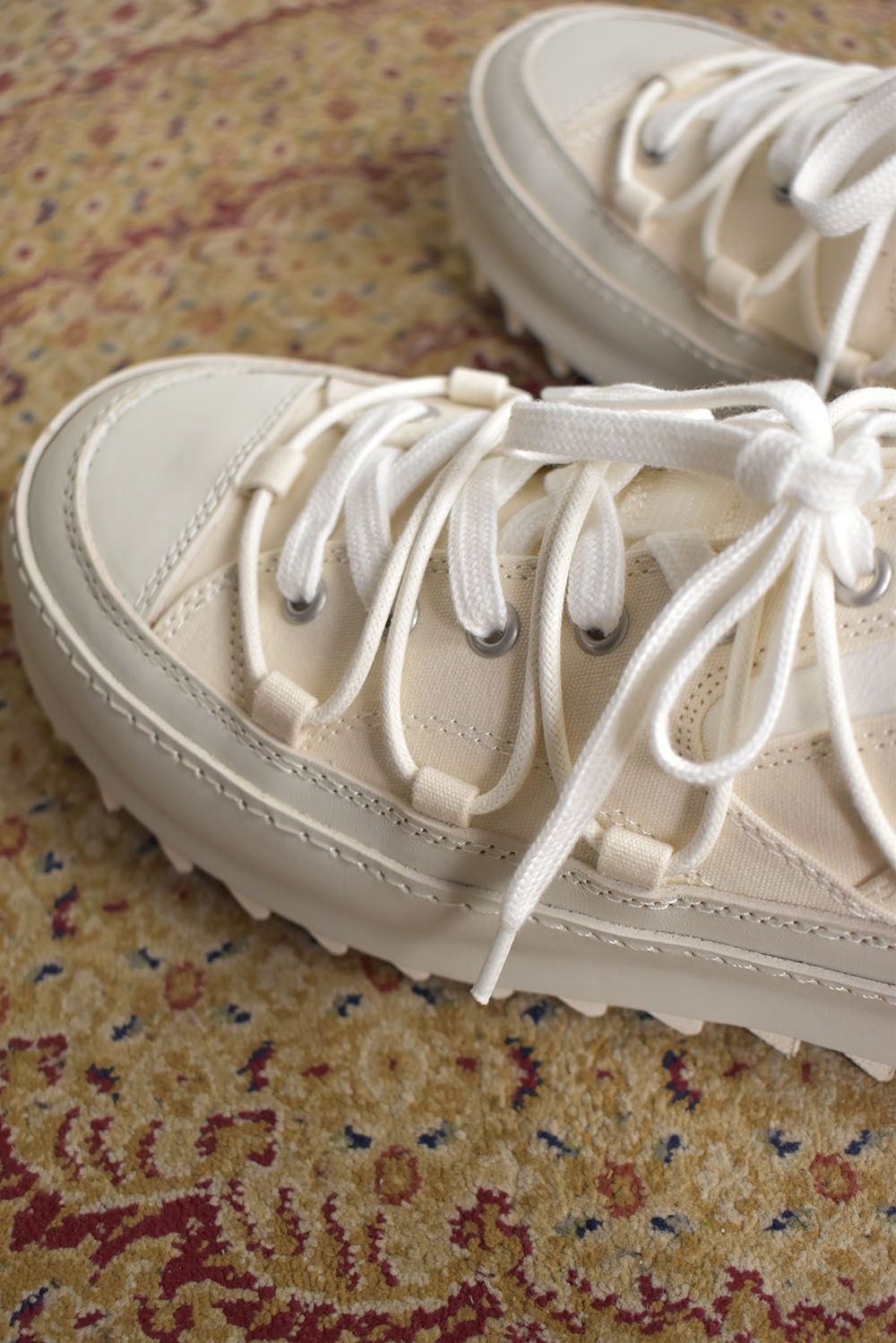 Double Lace Up Shark Sole Sneaker"White" / ダブルレースアップ シャークソールスニーカー"ホワイト"