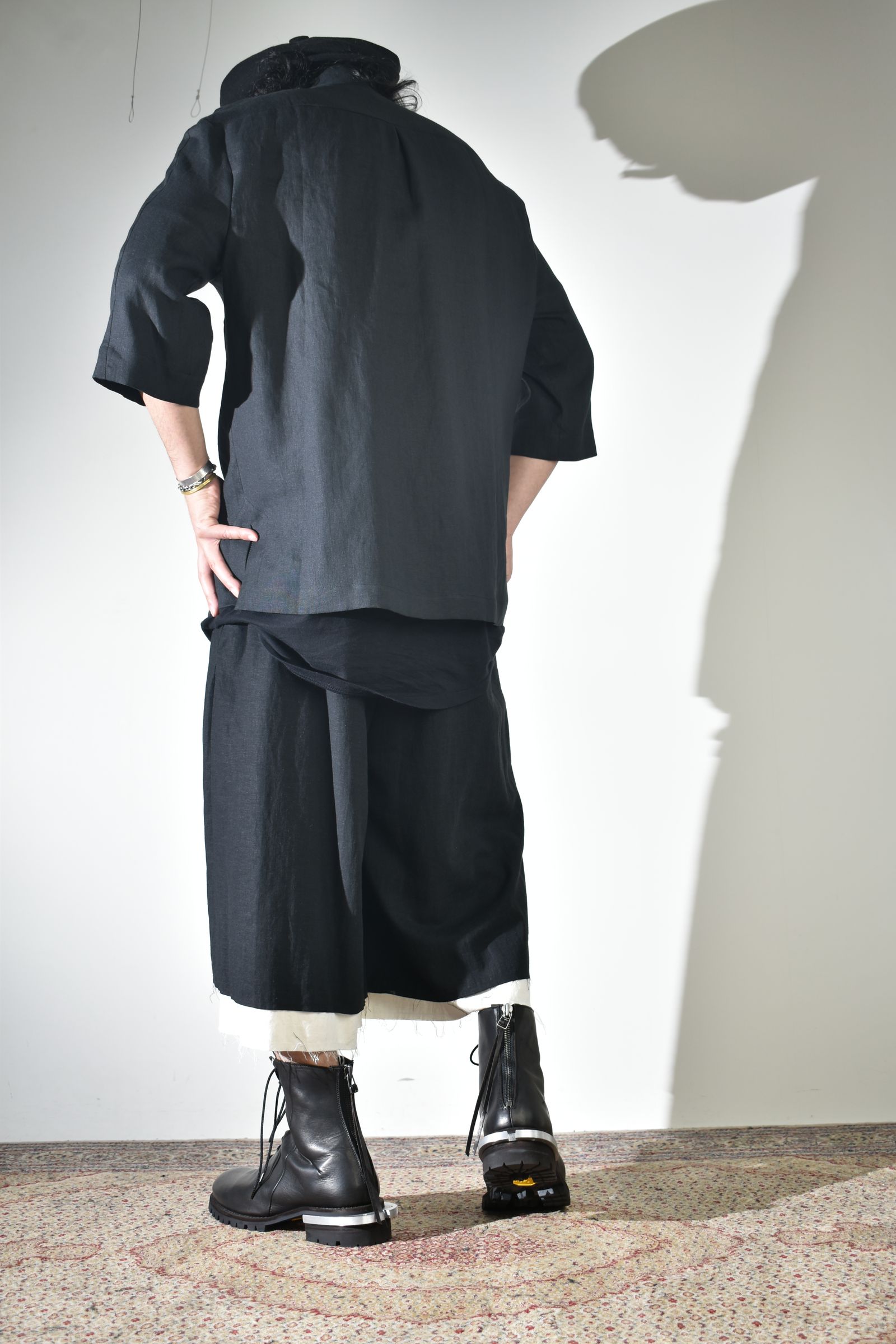 季節感のあるリネン素材