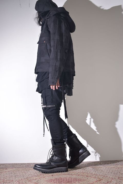 プラスカーディガンで冬仕様