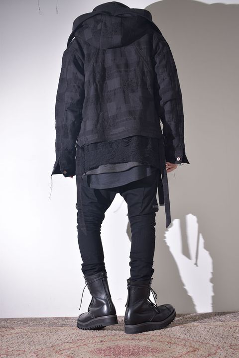 プラスカーディガンで冬仕様