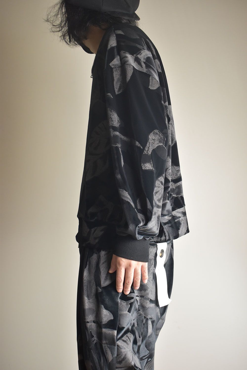 Crew Neck Side Vent Pullover"Black" / クルーネックサイドベンツプルオーバー"ブラック"