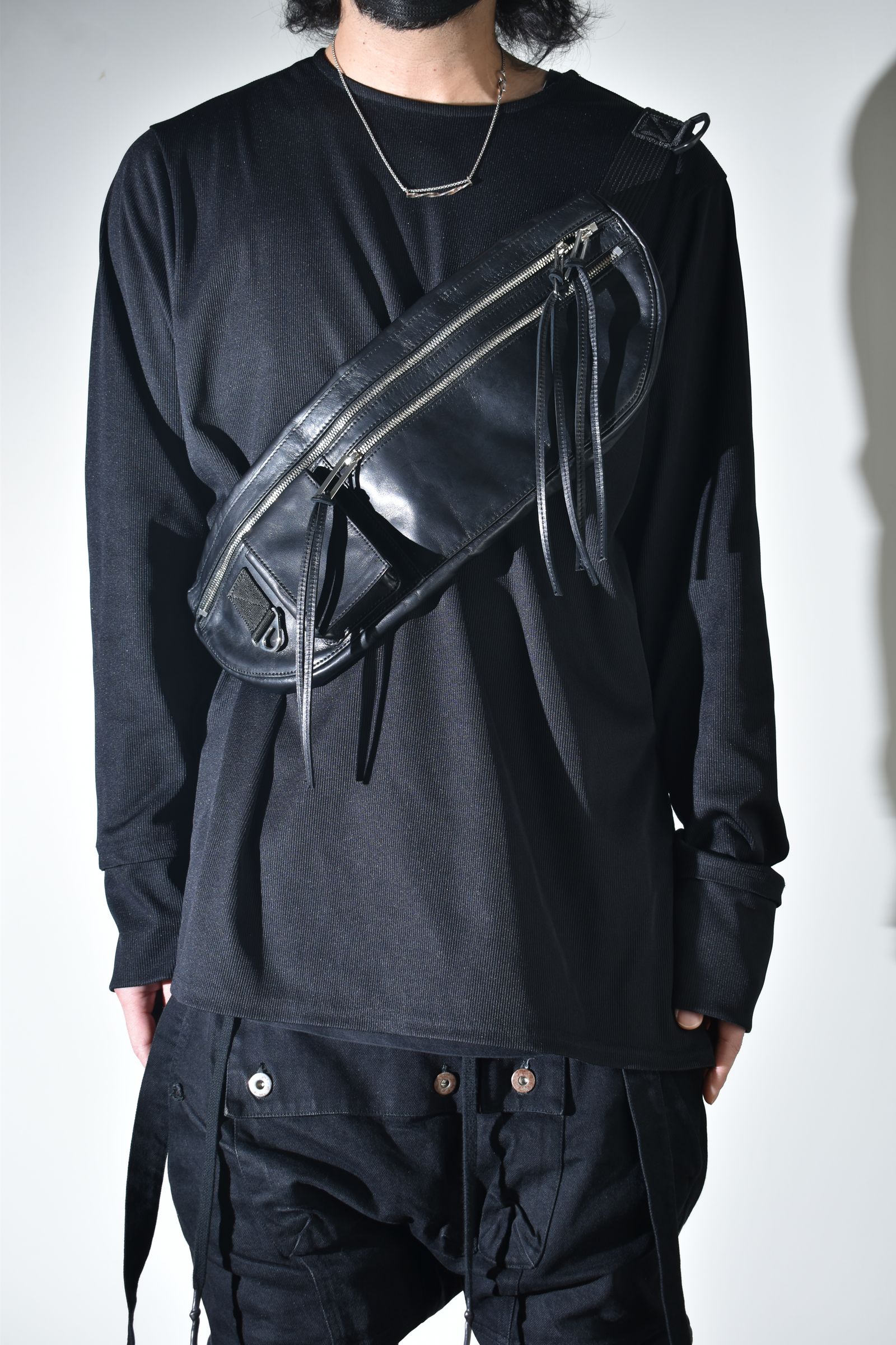 Leather Body Bag"Black" / レザーボディバッグ"ブラック"