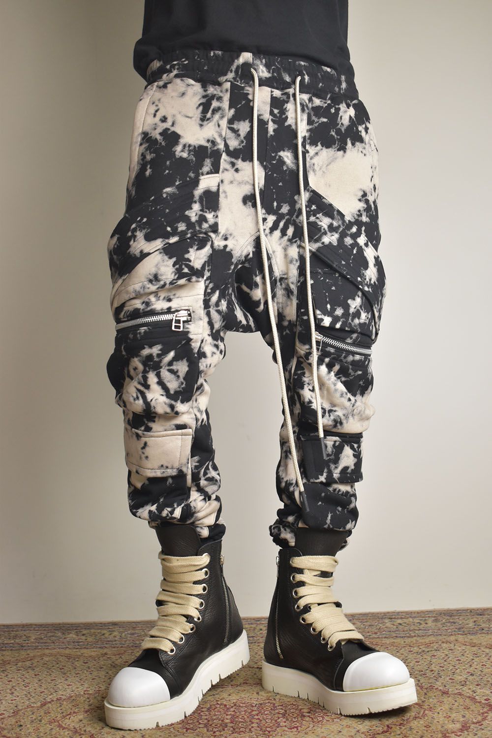 Discharge Pinting Belt Cargo Sarouel Jogger"Black×Ivory" /ディスチャージプリントベルトカーゴサルエルジョガー"ブラック×アイボリー"