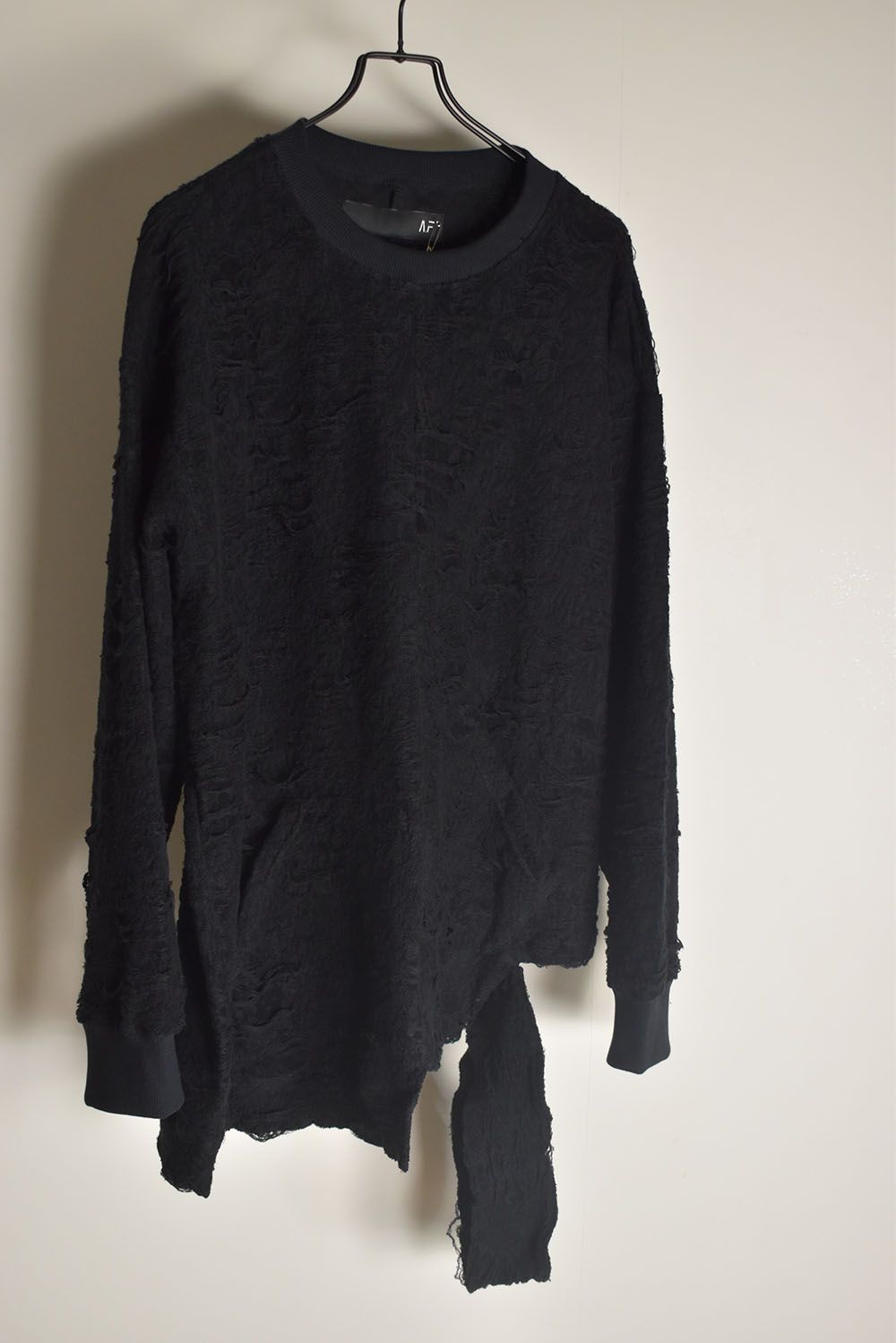 Damage Pile Arymmetry Crew Neck Top"Black" / ダメージパイル アシンメトリークルーネックトップ"ブラック"