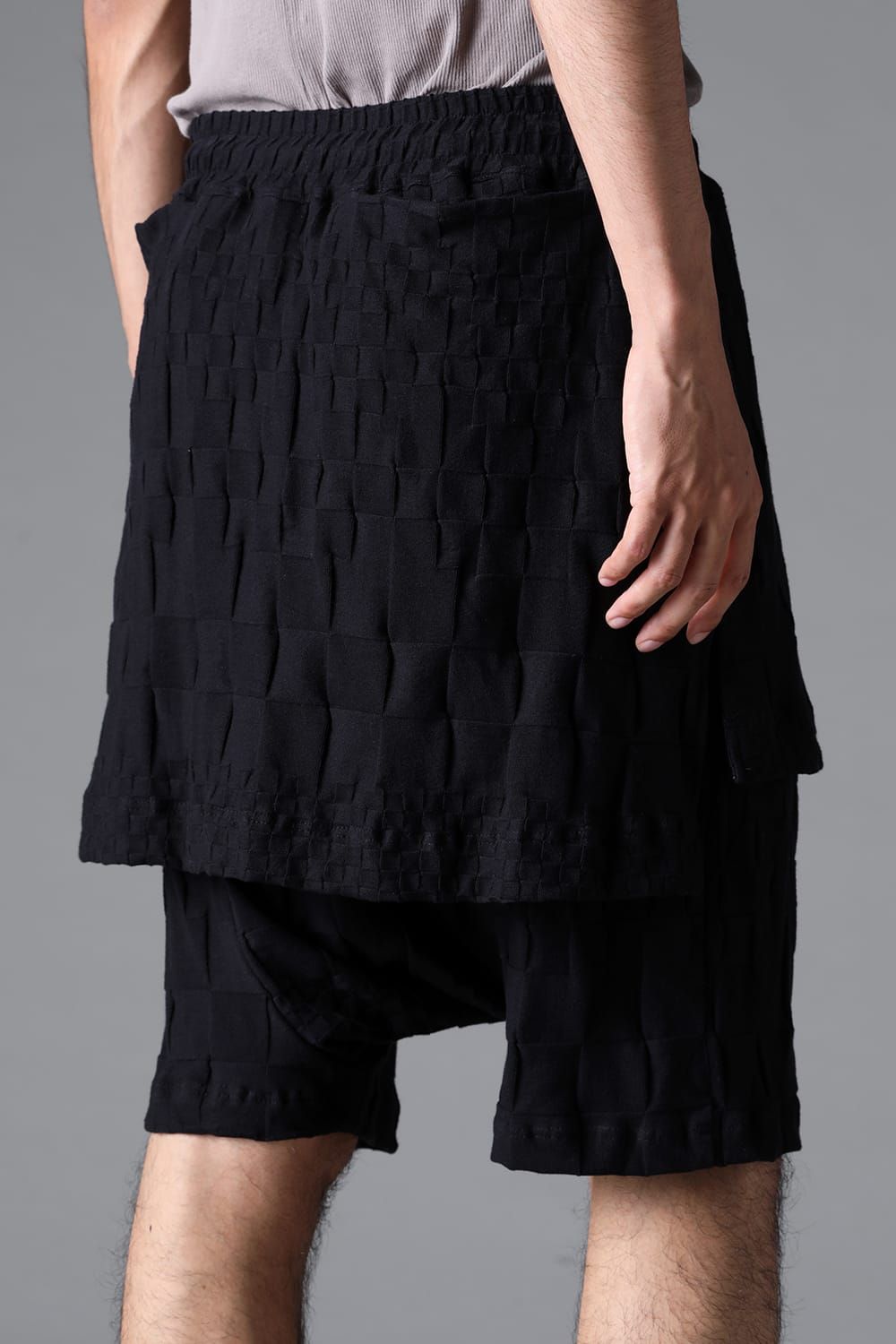 《2026SS先行予約》Gradient Plaid Pattern Layered Shorts"Black / Cream" / グラデーションチェックパターンレイヤードショーツ"ブラック/クリーム"