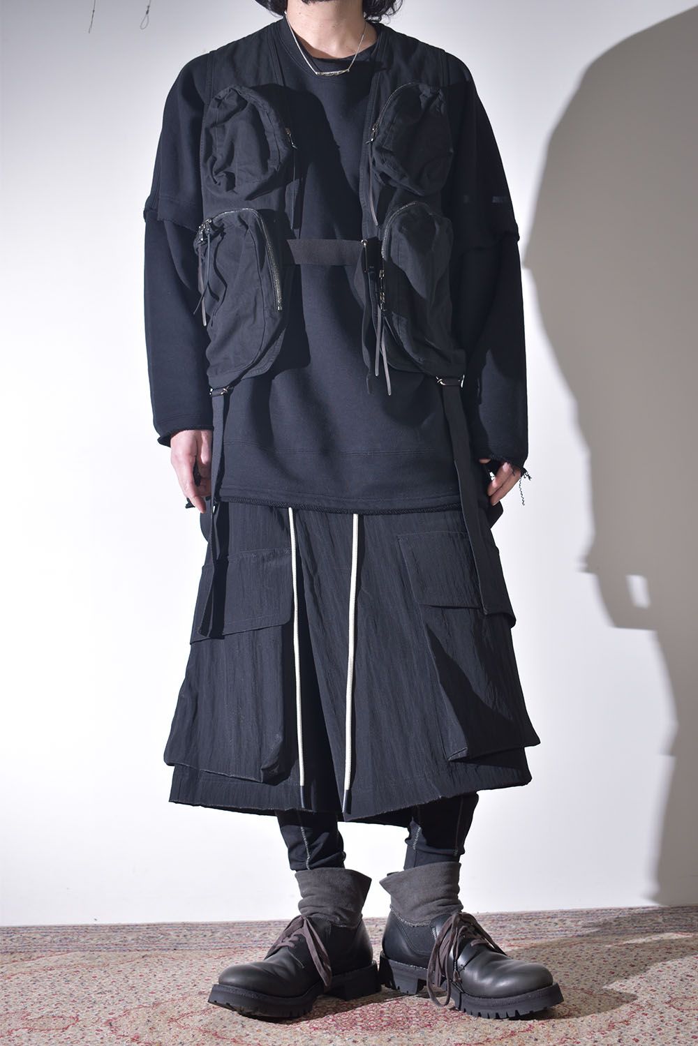 どんなトップスにも合わせられるベスト