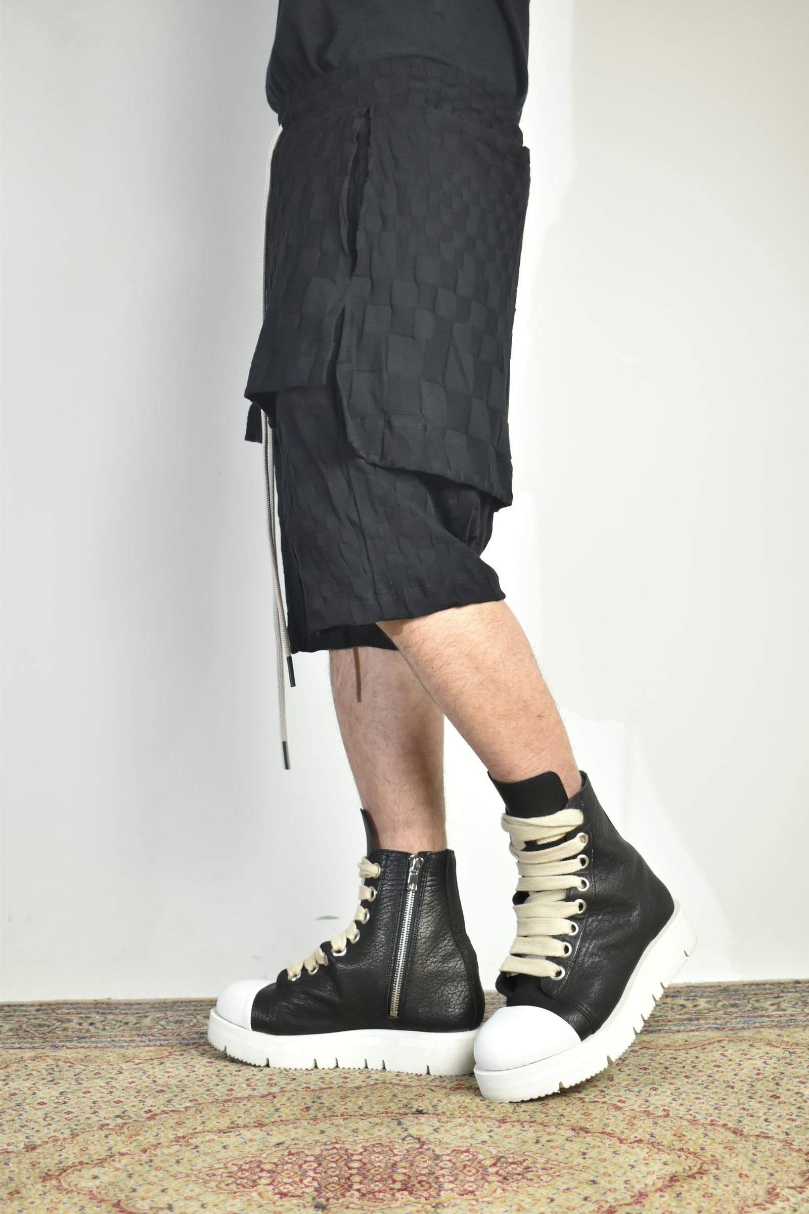 Gradient Plaid Pattern Layered Shorts"Black" / グラデーションチェックパターンレイヤードショーツ"ブラック"