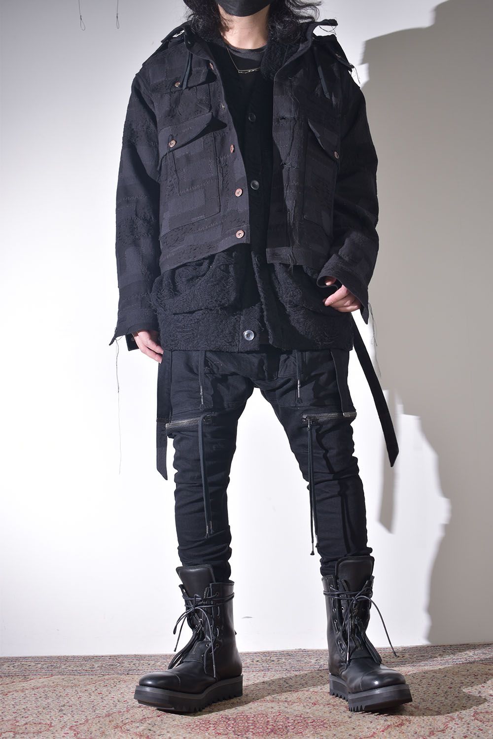 プラスカーディガンで冬仕様