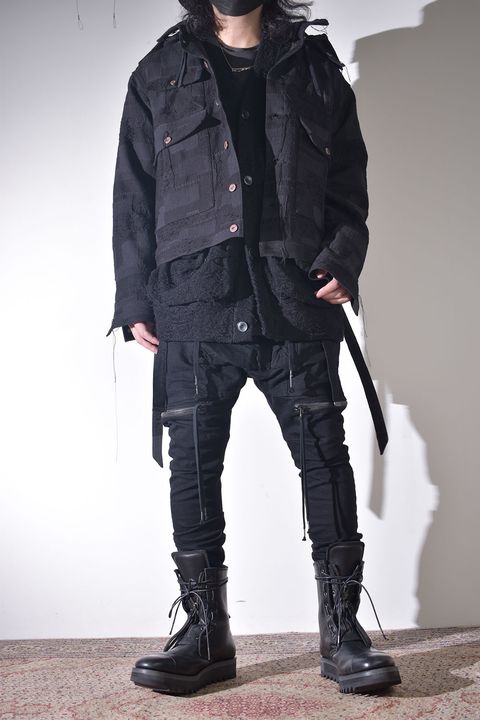 プラスカーディガンで冬仕様