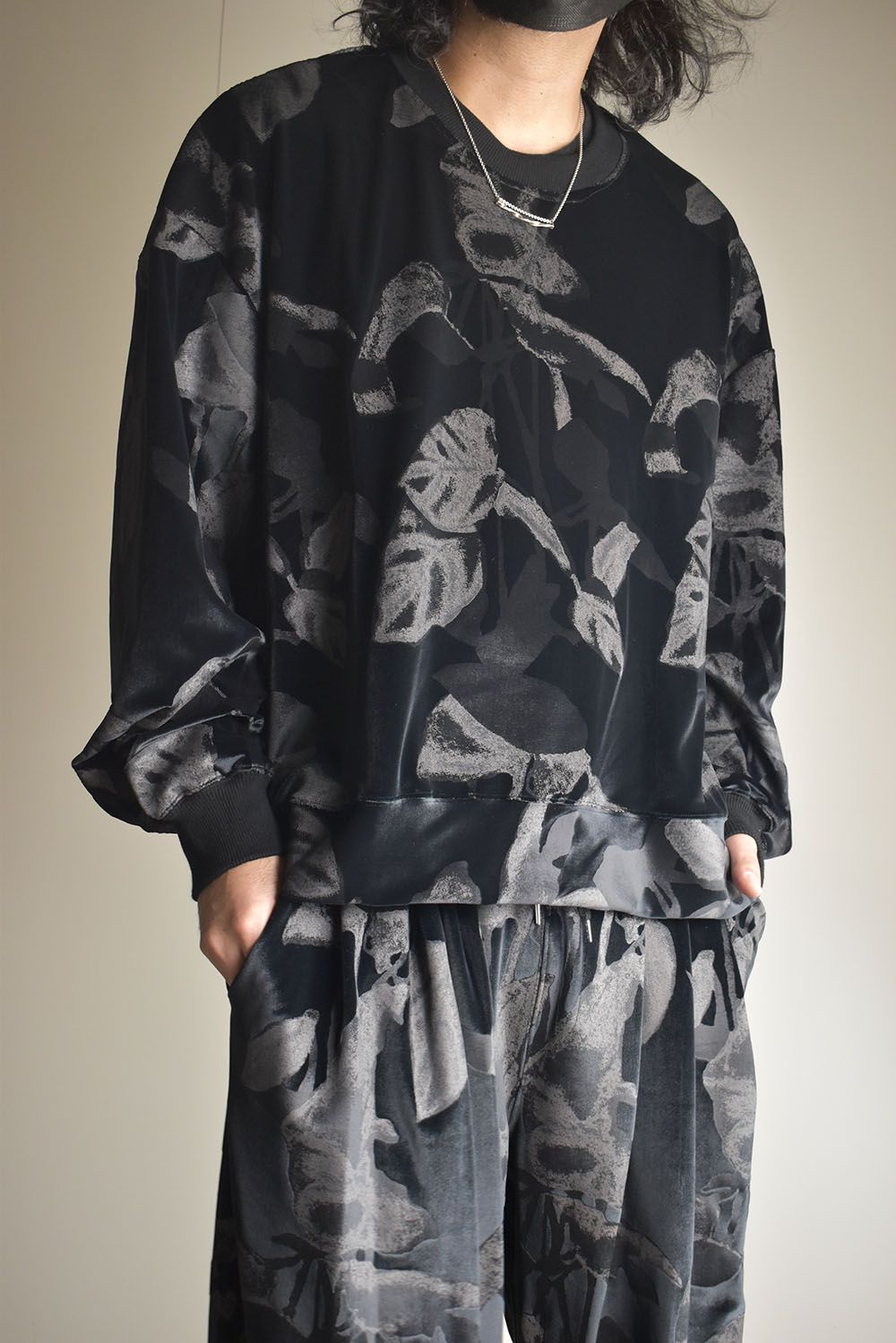 Crew Neck Side Vent Pullover"Black" / クルーネックサイドベンツプルオーバー"ブラック"