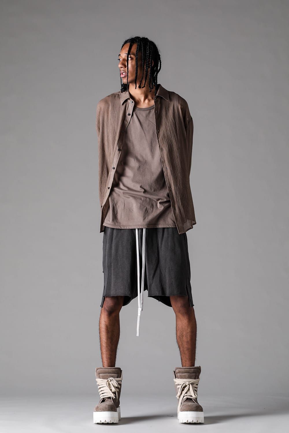 《2027SS先行予約》Sumi Dyed Lightweight French Terry Side Slit Shorts"L.Grey / D.Grey" / 墨染ミニ裏毛サイドスリットショーツ"ライトグレー / ダークグレー"