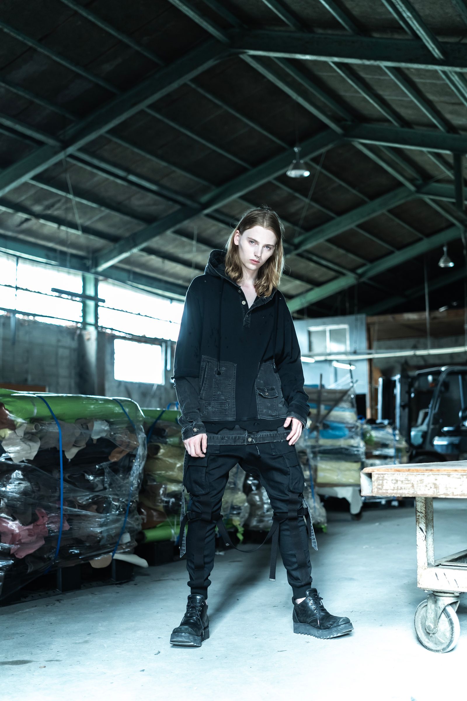 Denim Combination Non-Twisted Yarn Lined Oversized Pullover Hoodie"Black" / デニムコンビネーション無撚糸裏毛オーバーサイズプルオーバーフーディー"ブラック"