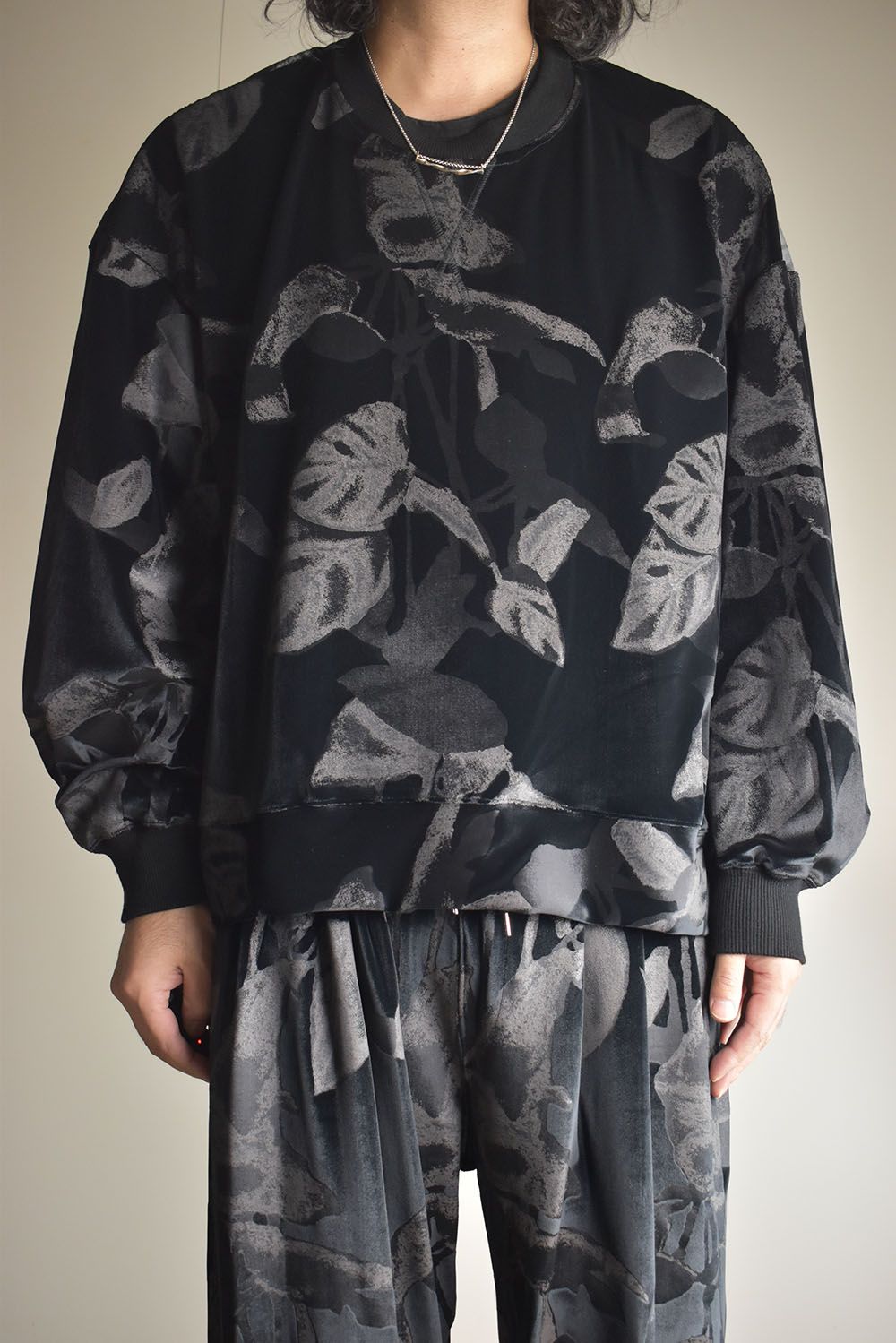 Crew Neck Side Vent Pullover"Black" / クルーネックサイドベンツプルオーバー"ブラック"