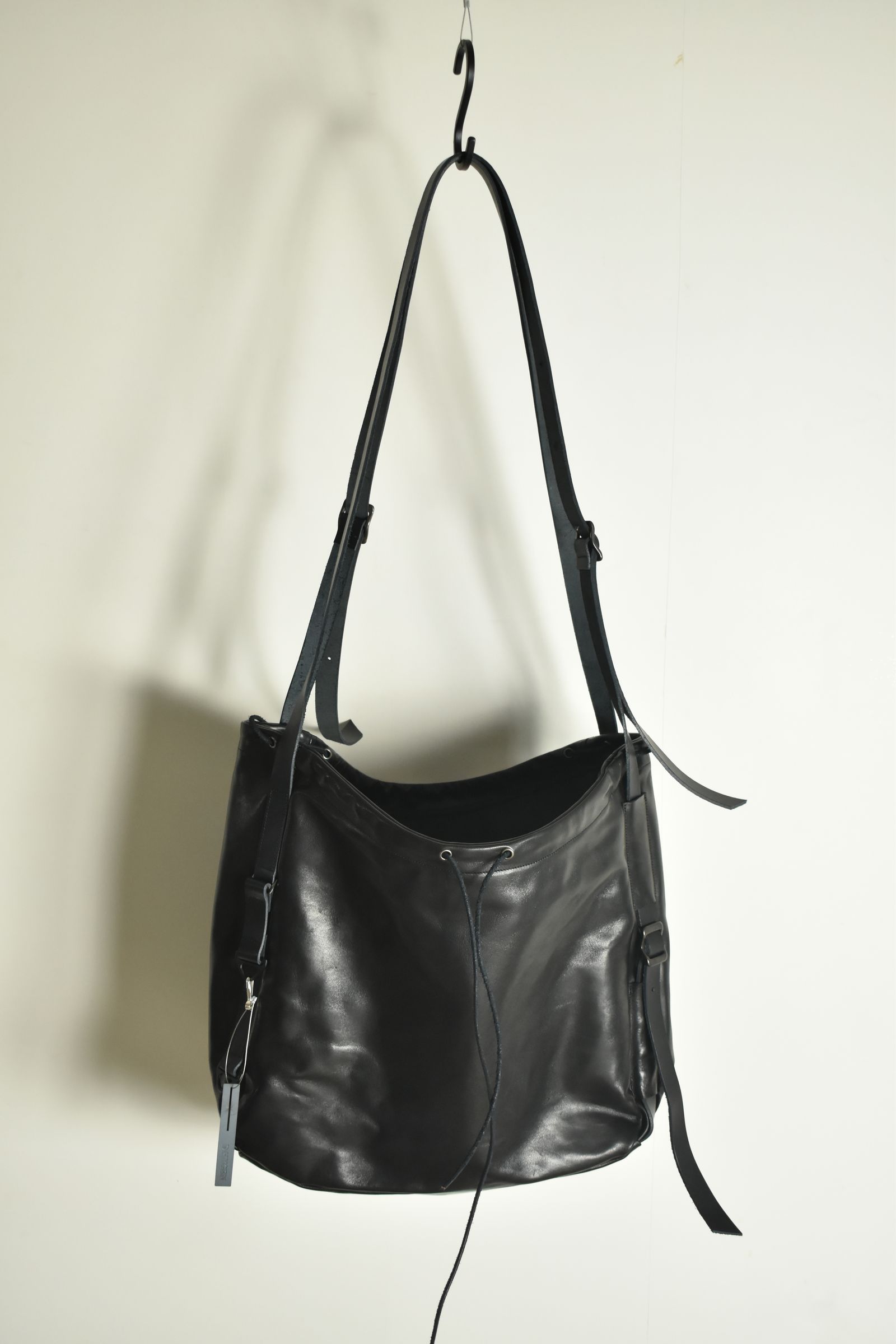 Horse Leather Shoulder Bag"Black" / ホースレザーショルダーバッグ"ブラック"