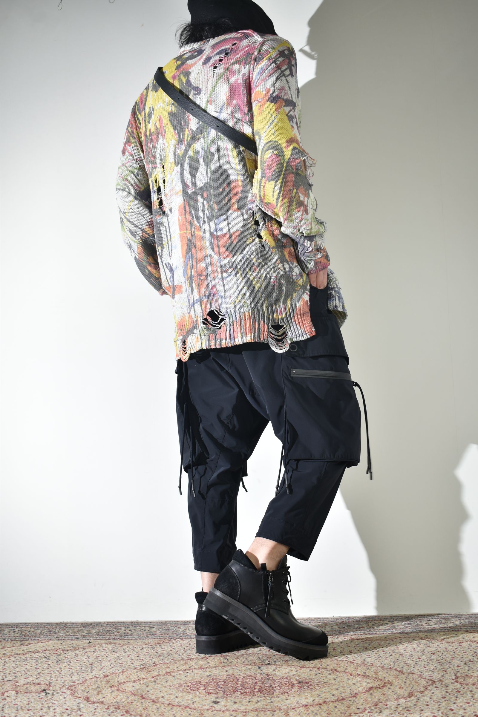 テクニカルなカーゴパンツ