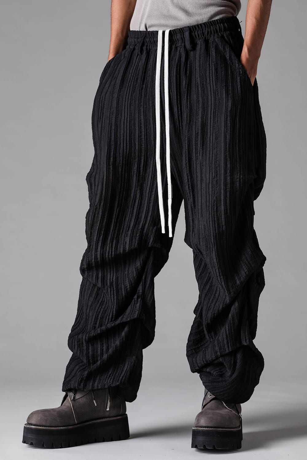 《2027SS先行予約》Ripple Sheer Tuck Wide Pants "Black" / リップルシアータックワイドパンツ"ブラック"