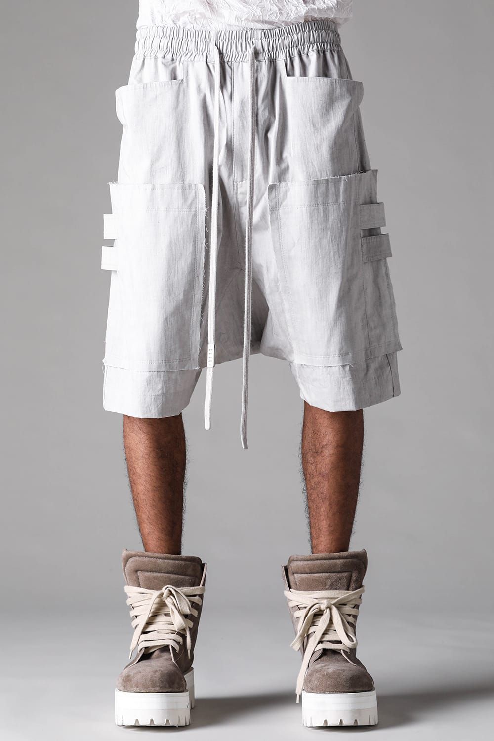 《2027SS先行予約》Sumi Dyed Cargo Shorts"Grey / L.Grey" / 墨染カーゴショーツ"グレー/ライトグレー"