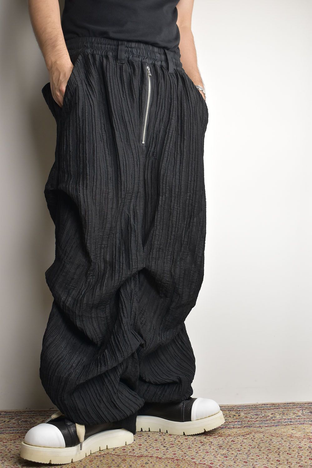 Sheer Yoryu Tuck Baggy Pants"Black"/シアータックバギーパンツ"ブラック"