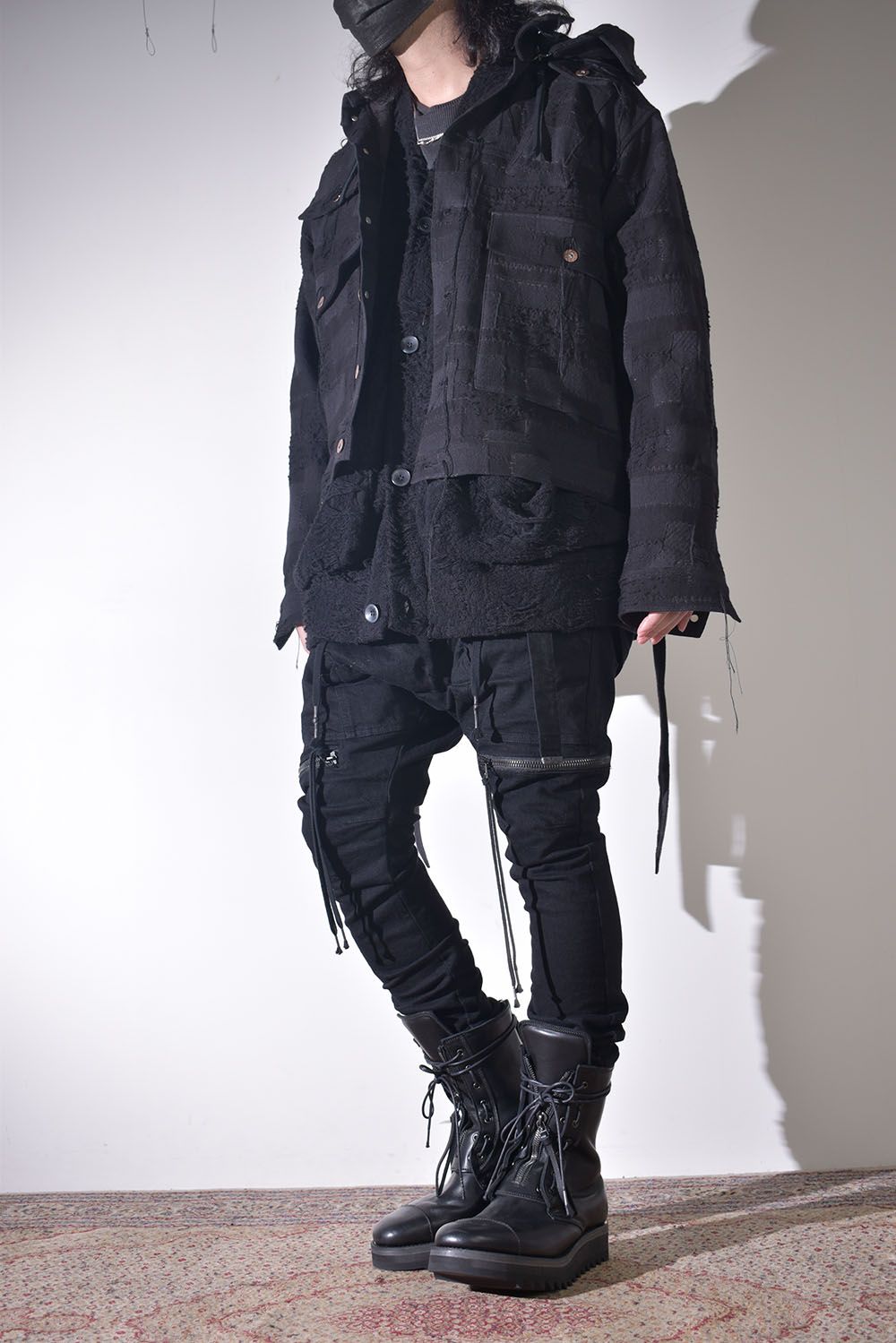 プラスカーディガンで冬仕様