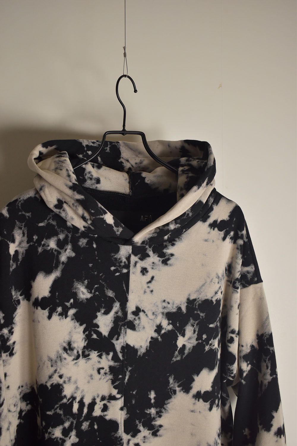 Discharge Pinting Asymmetry Hooded Top"Black×Ivory" /ディスチャージプリントアシンメトリーフーデッドトップ"ブラック×アイボリー"