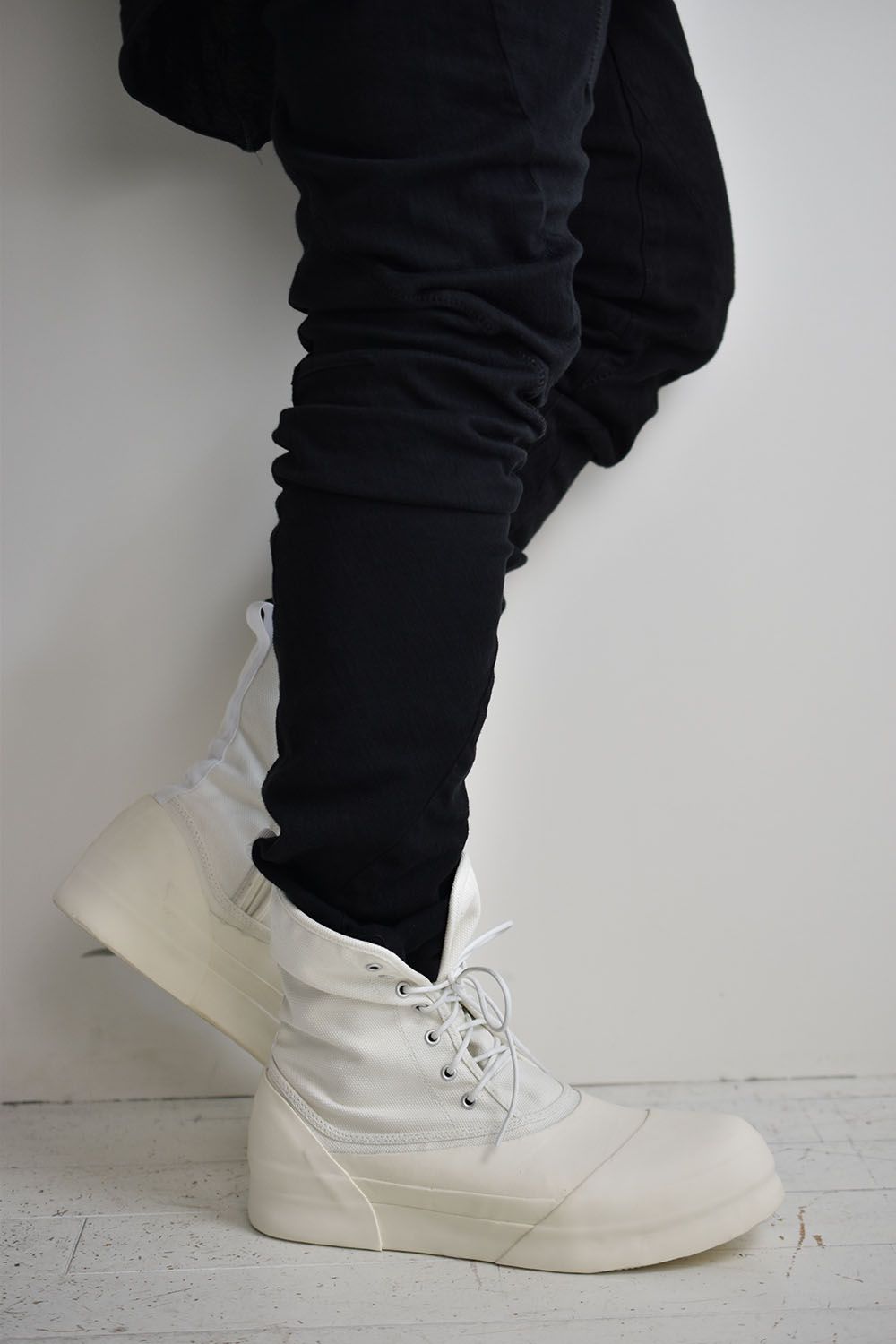 Side Zip Sneaker"White"/ サイドジップスニーカー"ホワイト"