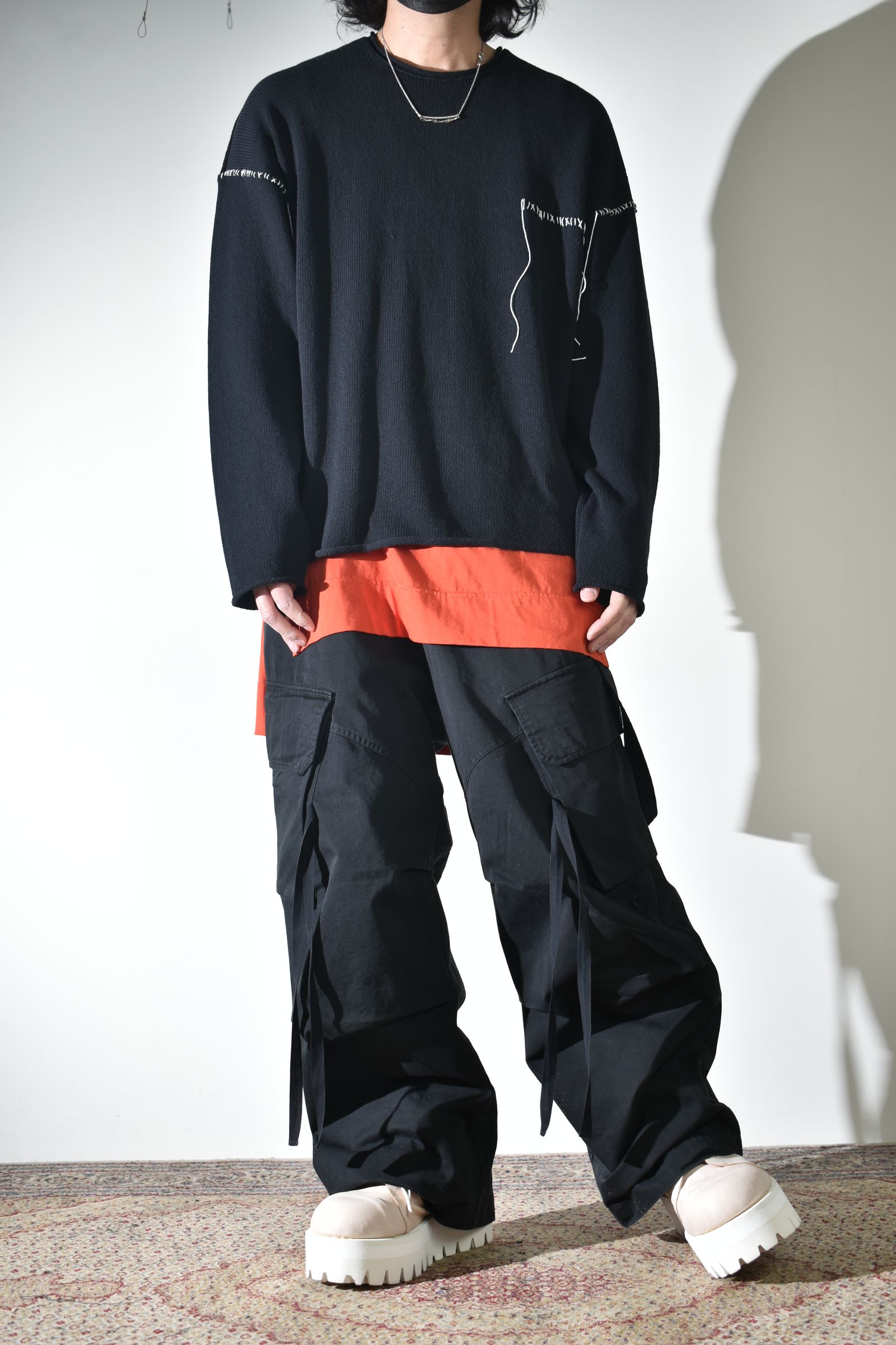 差し色とリラックスカジュアル