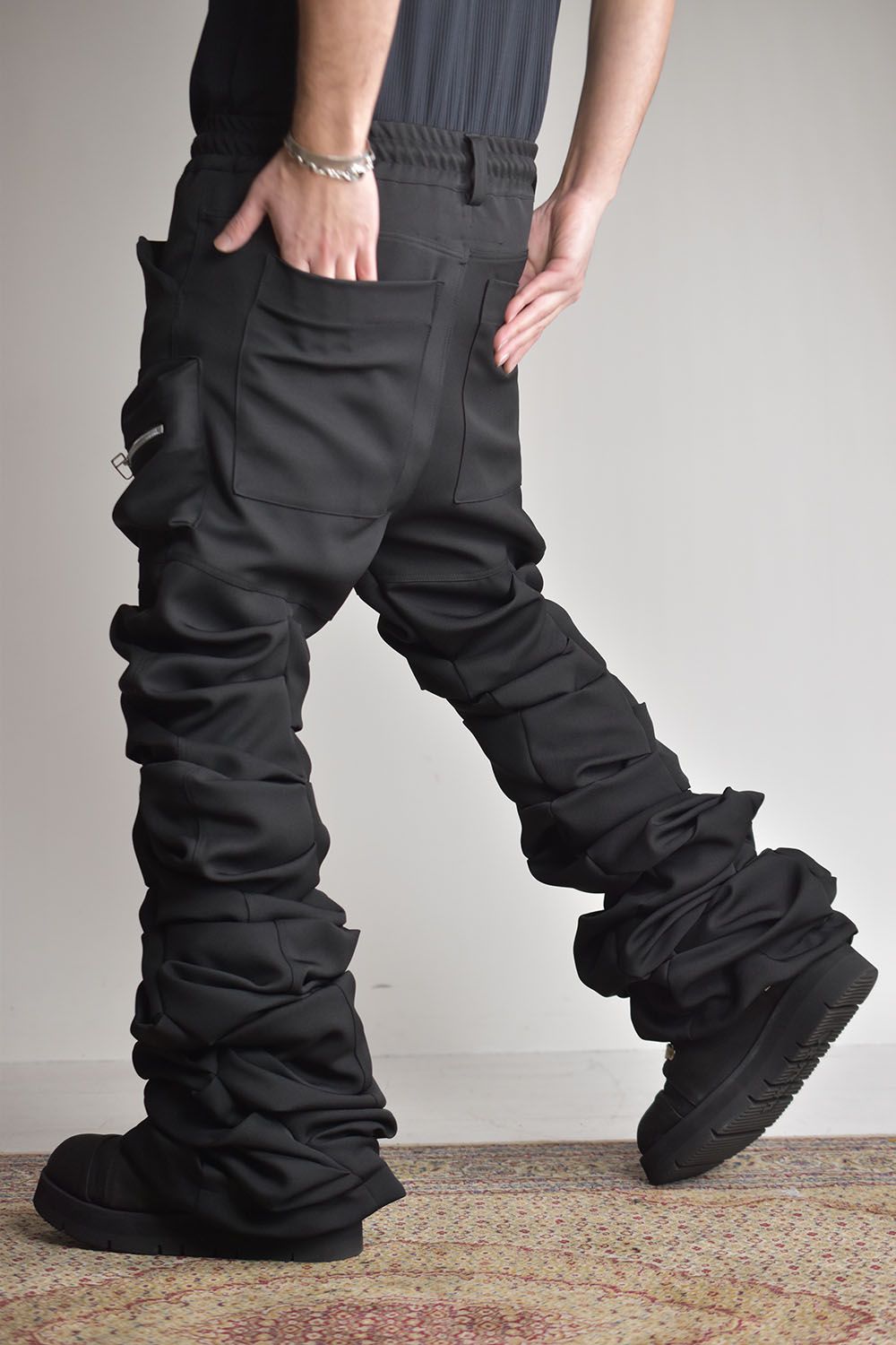 Twill Monster Tuck Flare Baggy Pants"Black"/ツイルモンスタータックフレアバギーパンツ"ブラック"