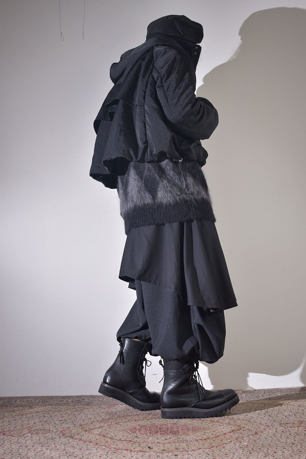 ショートブルゾン×レイヤードワイドサルエル