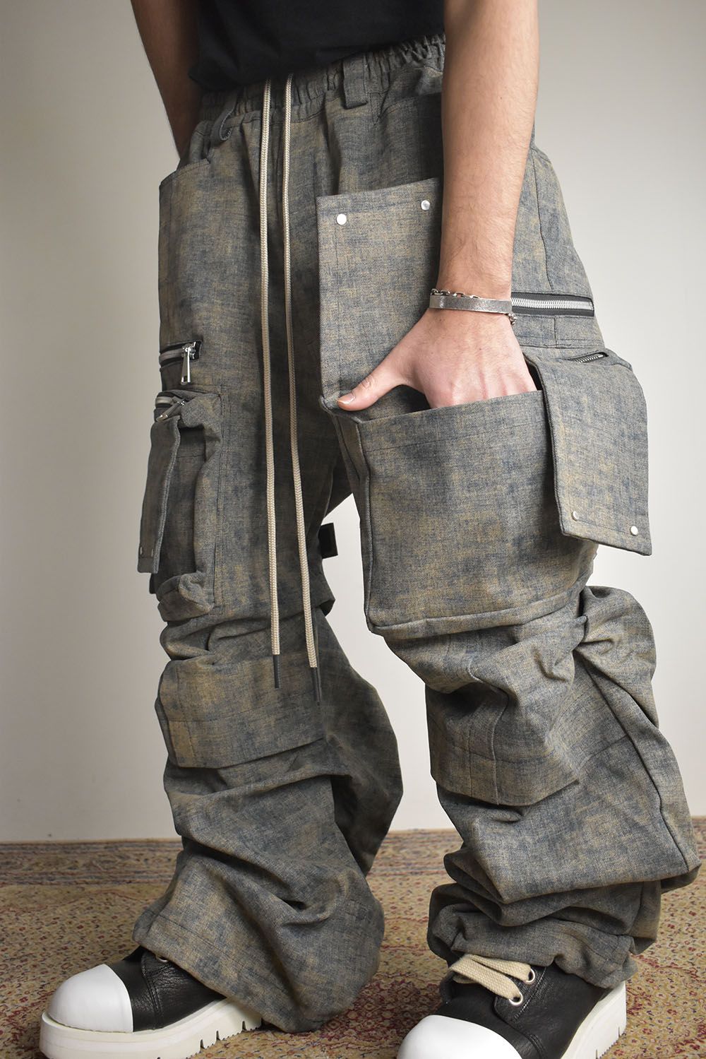 Blended Shades Denim Cargo Tuck Wide Pants"Steel Blue"/ ブレンデッドシェイドデニムカーゴタックワイドパンツ"スティールブルー"