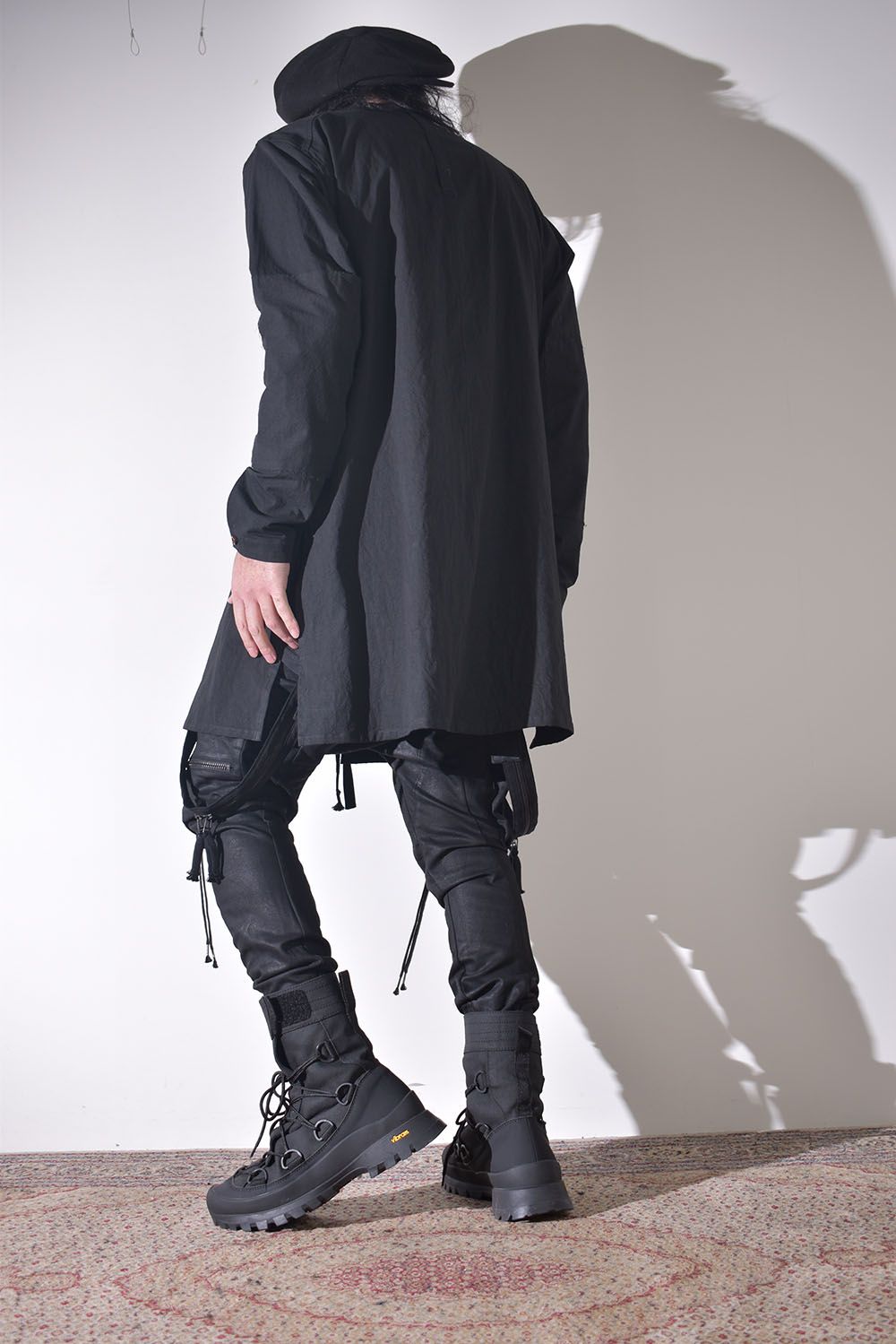 冬のニットジャケットスタイル