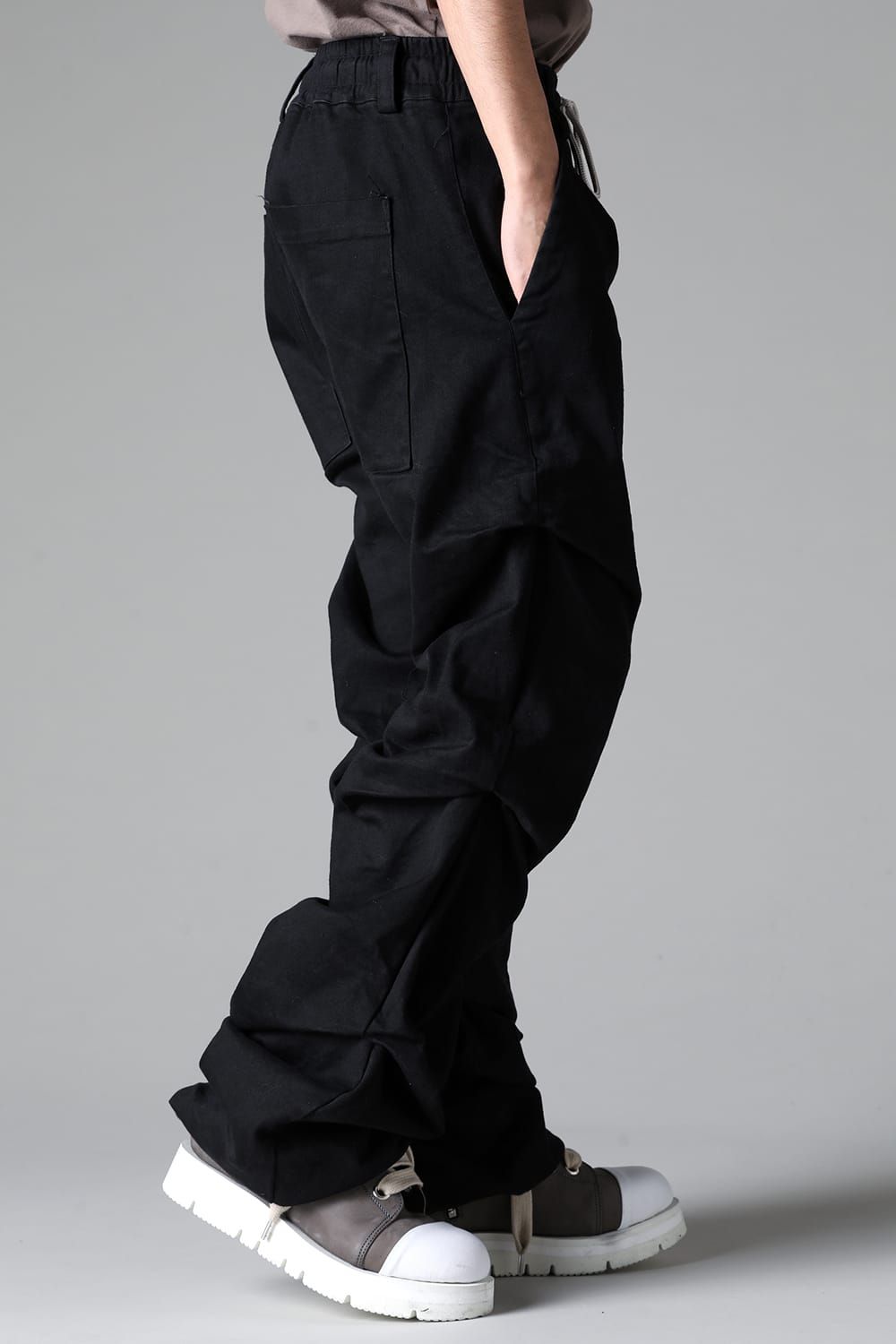 《2025AW先行予約》Boots Cut Tuck Pants"Black" / ブーツカットタックパンツ"ブラック"