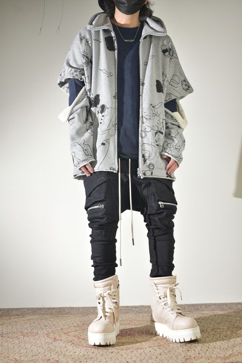 春夏らしいカジュアルミックス