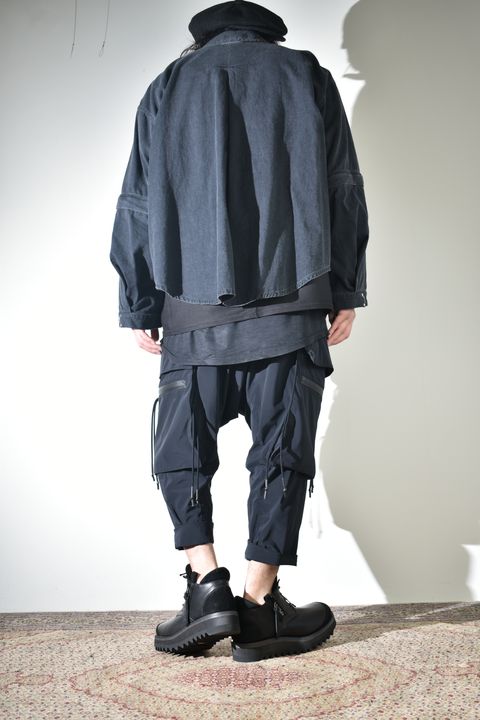 デタッチャブルスリーブでロングシーズン対応