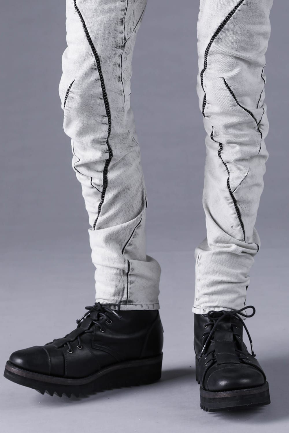 《2027SS先行予約分》Stretch Denim Overlock Twist Curve Pants"White" / ストレッチデニムオーバーロックツイストカーブパンツ"ホワイト"