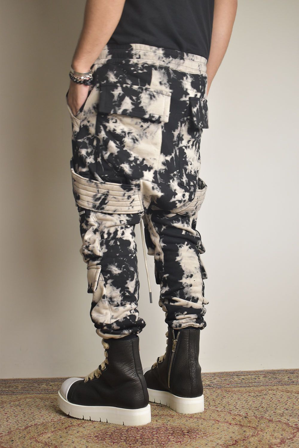Discharge Pinting Belt Cargo Sarouel Jogger"Black×Ivory" /ディスチャージプリントベルトカーゴサルエルジョガー"ブラック×アイボリー"