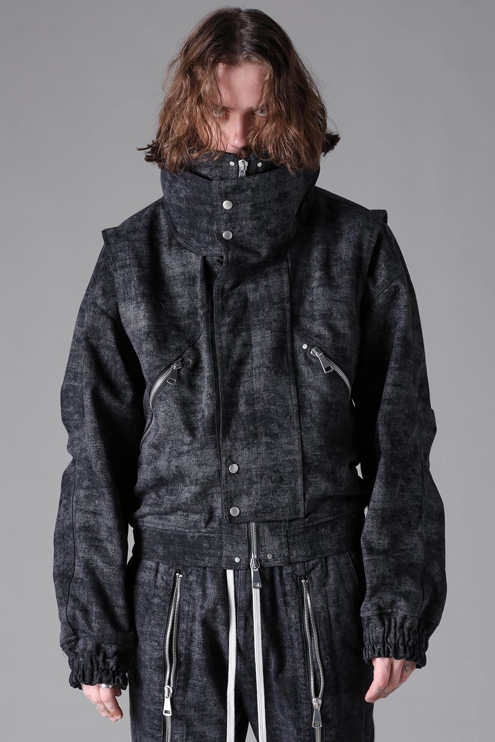 《2026AW先行予約》Synthetic Leather High Neck Blouson "D.Grey" / シンセティックレザーハイネックブルゾン"ダークグレー"