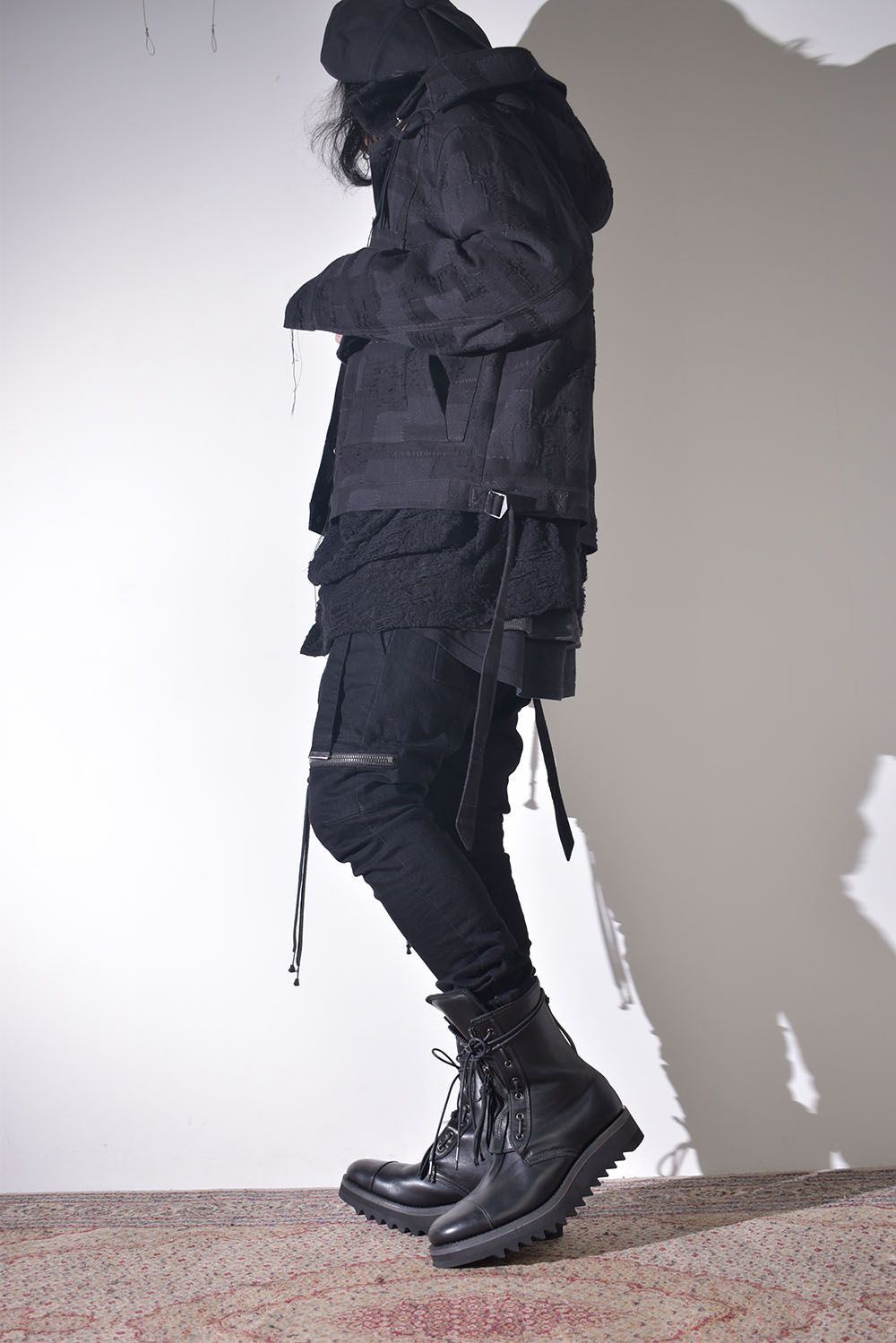 プラスカーディガンで冬仕様