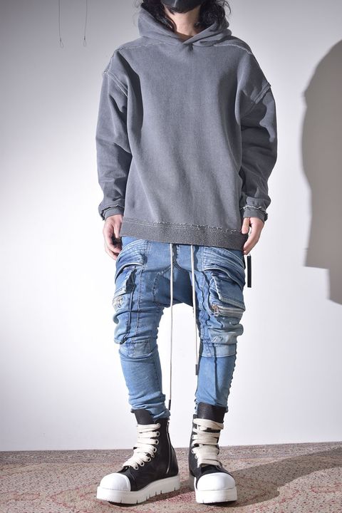 インディゴ × ピグメントグレー