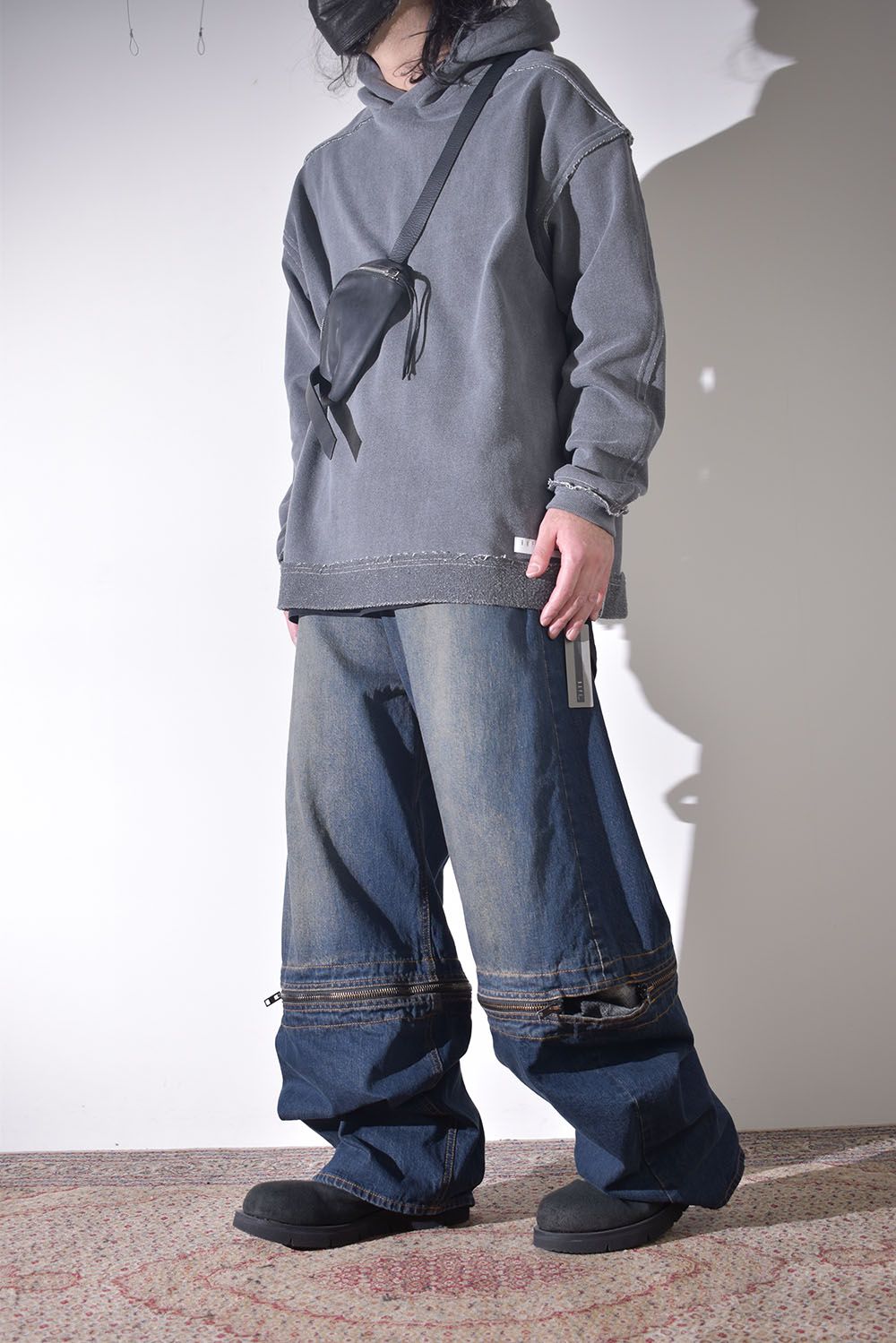 ISABEL BENENATO 2025AW ラグジュアリーなカジュアル