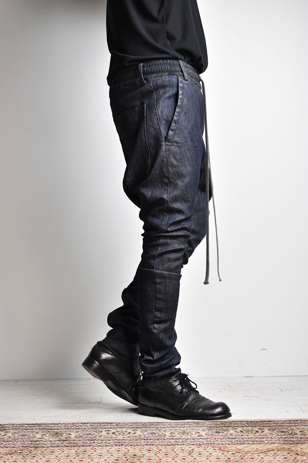 《2025AW先行予約》Coated Stretch denim Sarouel skinny"Blue" / コーティングストレッチデニムサルエルスキニー"ブルー"