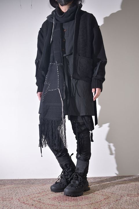 冬のニットジャケットスタイル