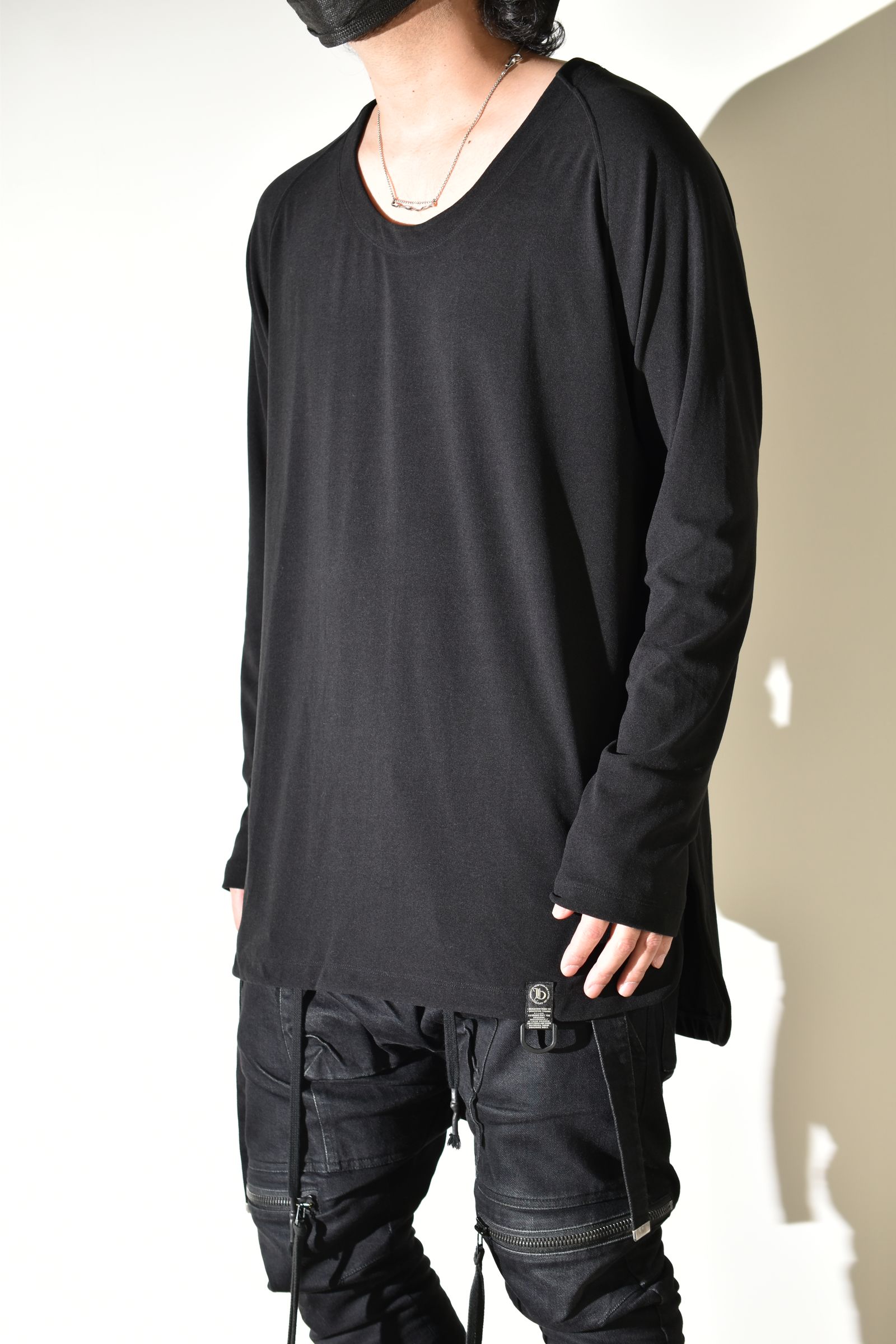 Loose Neck Premier Long Sleeve Tee"Black" /  ルーズネックプレミアロングスリーブTee"ブラック"