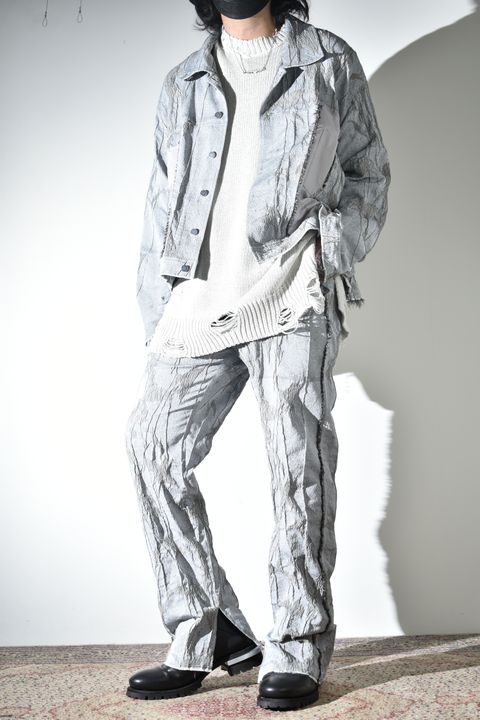 Licht Bestreben 2026SS クリーンな配色に退廃的にジャガードを施したセットアップ