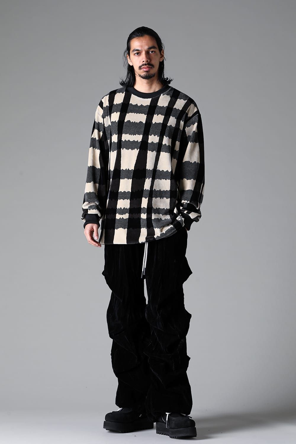 《2025AW先行予約》Checked Pattern Crew Neck Pullover"Black×Grey×Ivory" / チェックパターンクルーネックプルオーバー"ブラック×グレー×アイボリー"